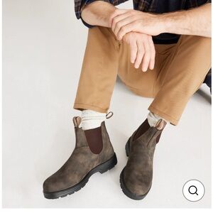 Men's Brown Chelsea Boots size 10 new!